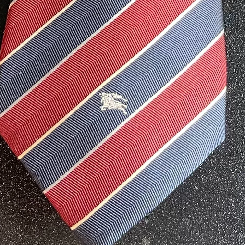 Burberrys Vintage 100% Silk Men's Striped Necktie, Red/White/Blue - Preowned